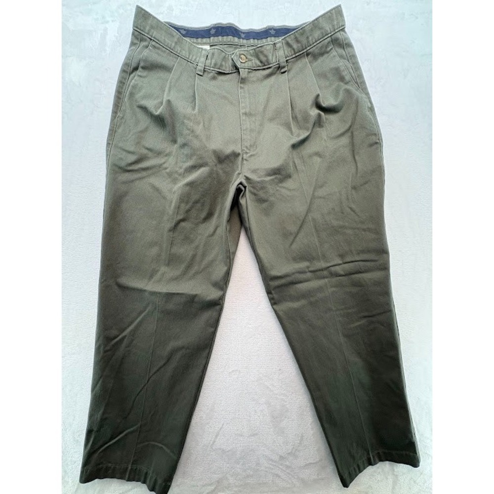 Men's Vintage Docker Pants Size‎ 36 x 30 Pleated Green Tapered Leg Grandpacore